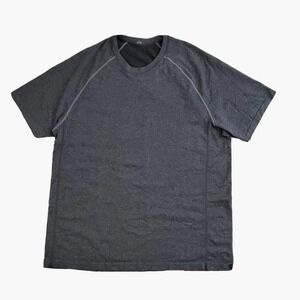 Fabletics (Mens Large/XL) Activewear T-shirt Gray Short Sleeve Crew Neck Workout